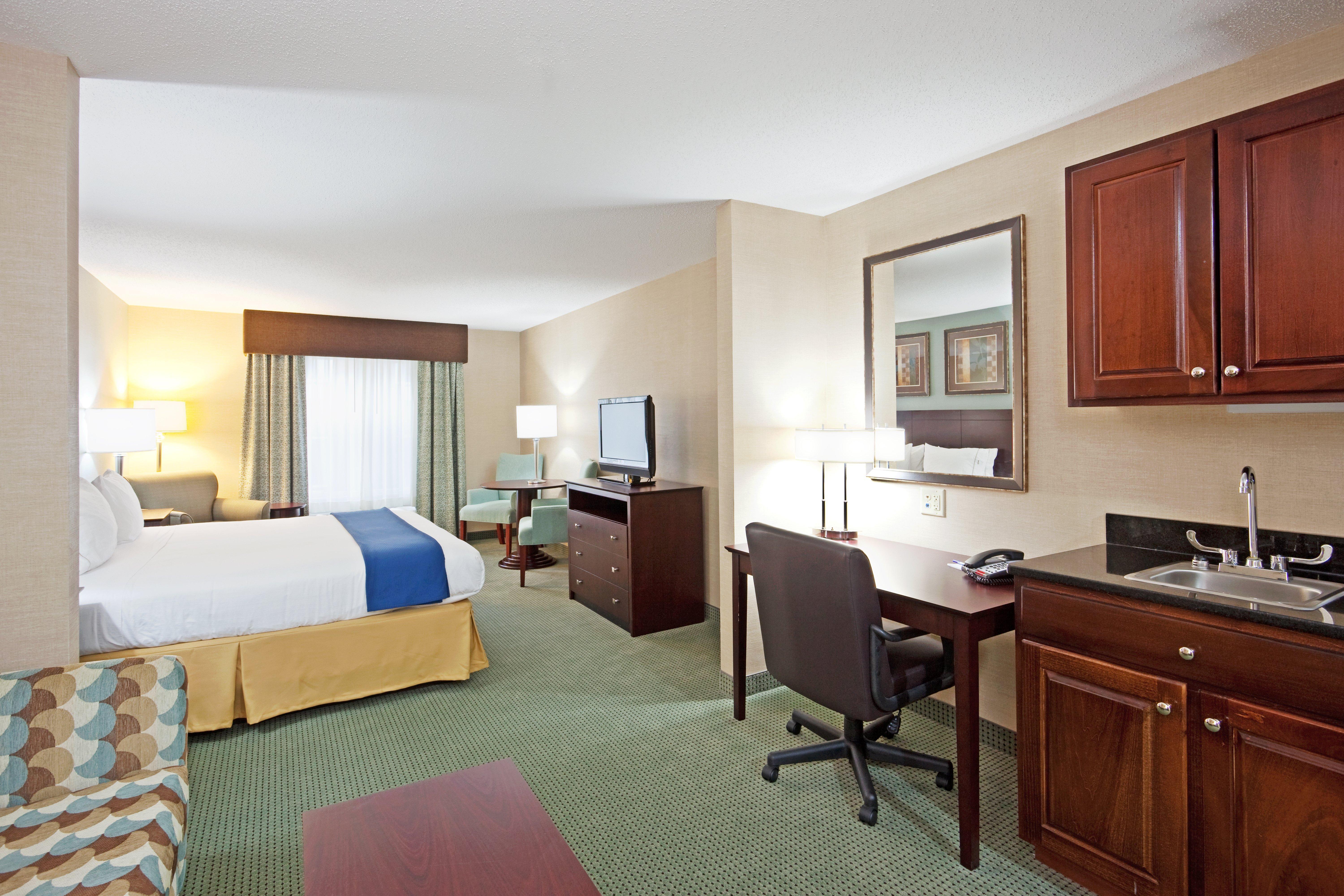 Holiday Inn Express And Suites Meriden By Ihg Dış mekan fotoğraf