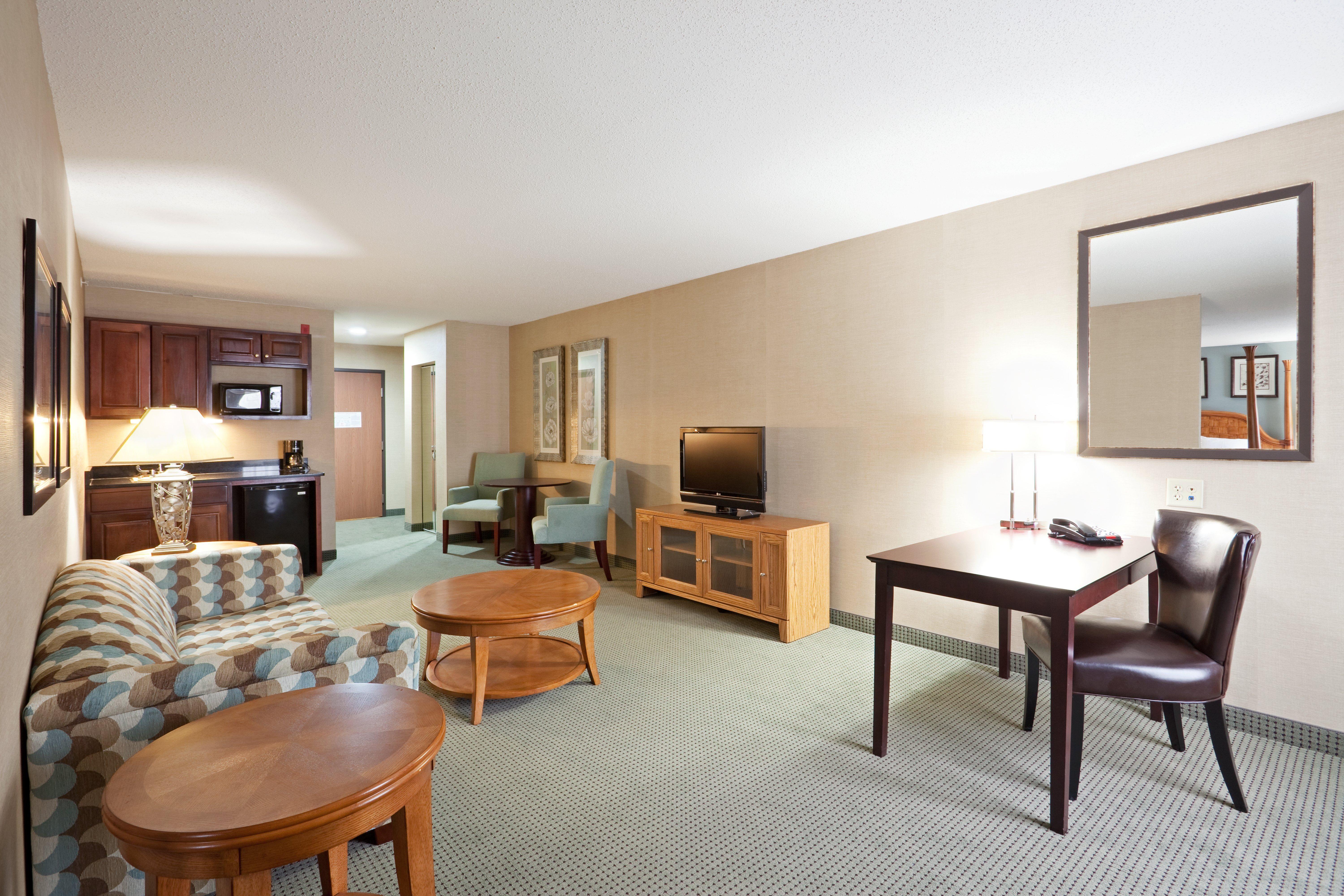 Holiday Inn Express And Suites Meriden By Ihg Dış mekan fotoğraf