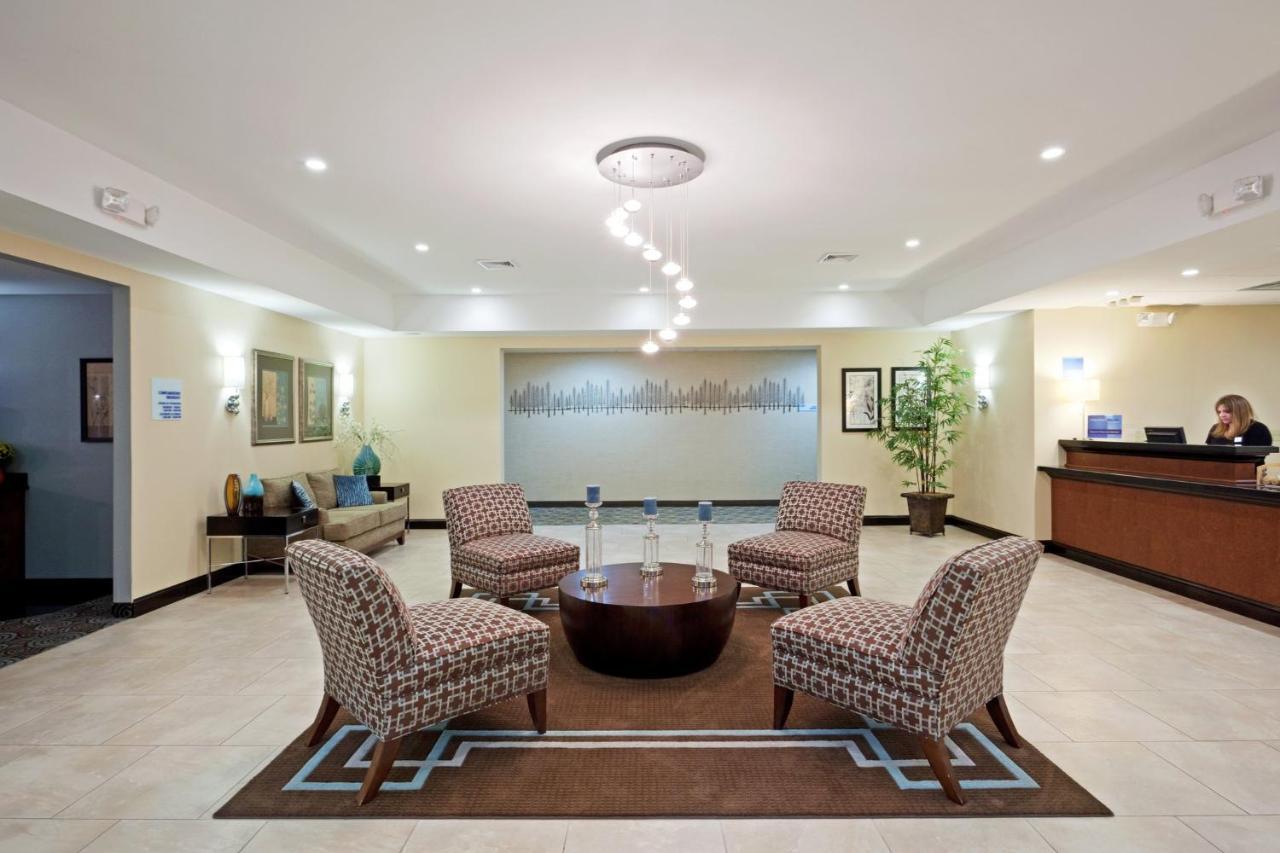 Holiday Inn Express And Suites Meriden By Ihg Dış mekan fotoğraf