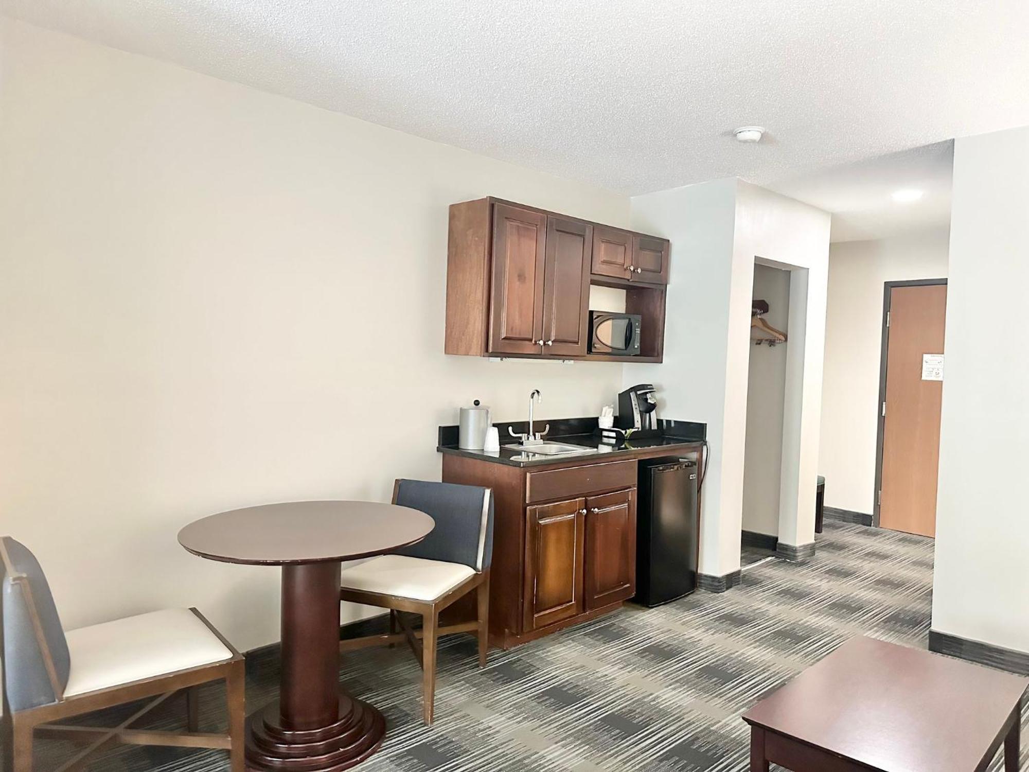 Holiday Inn Express And Suites Meriden By Ihg Dış mekan fotoğraf