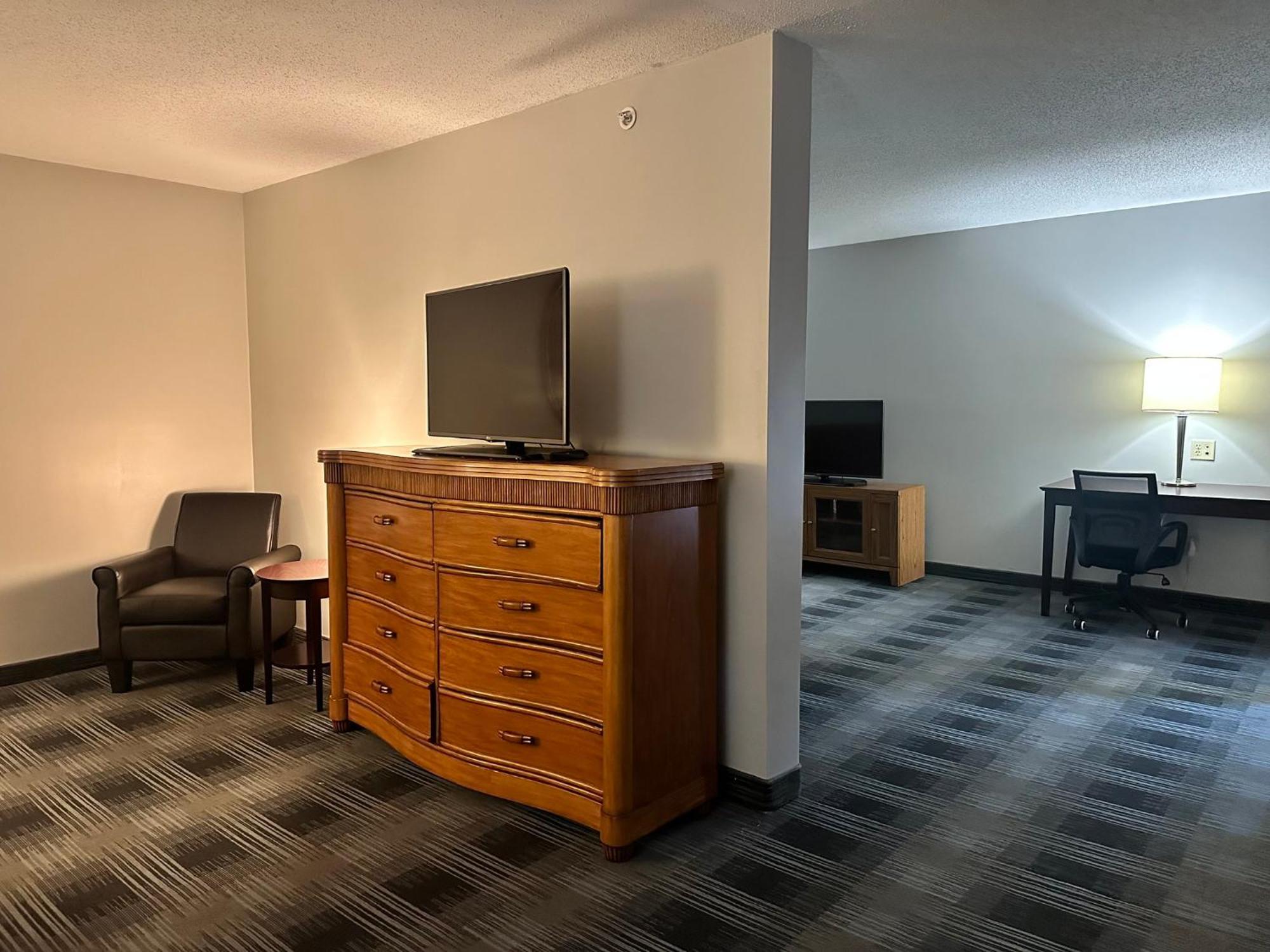 Holiday Inn Express And Suites Meriden By Ihg Dış mekan fotoğraf